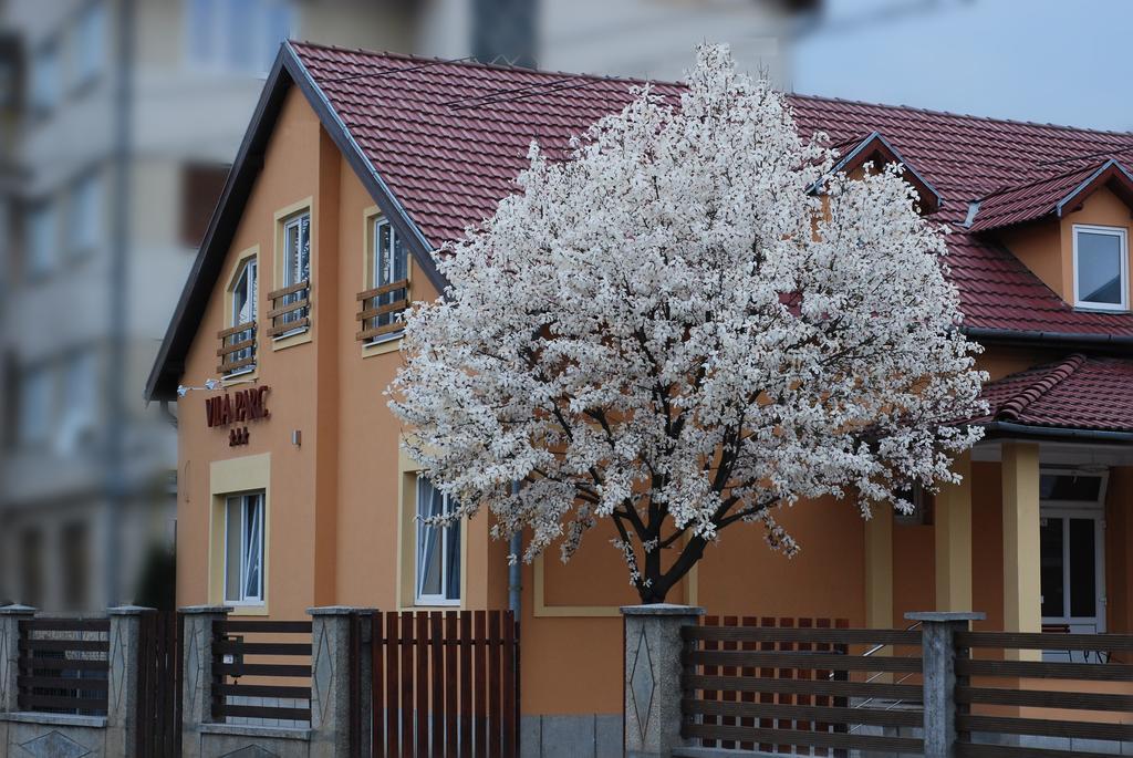 Parc Guest house 3*